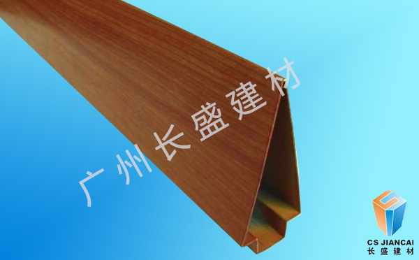 木纹v型滴水铝挂片吊顶产品实拍 木纹v型滴水铝挂片吊顶产品实拍