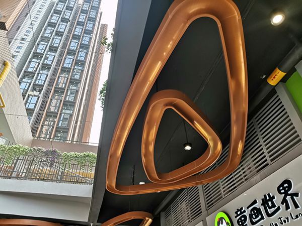 弧形铝单板室外效果 弧形铝单板室外效果
